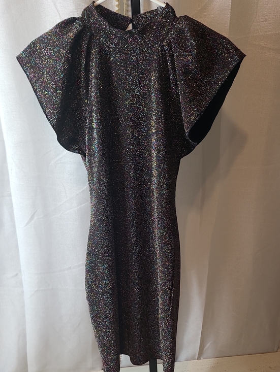 Forever 21 Dresses & Skirts - Forever21 mini  sparkly dress size S.  NWT